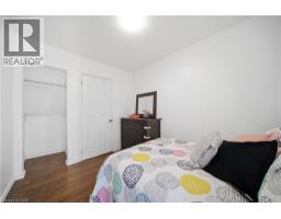 107 QUEEN Street S - 26