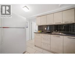 107 QUEEN Street S - 29