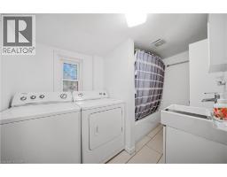 107 QUEEN Street S - 30