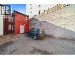 107 QUEEN Street S - 37