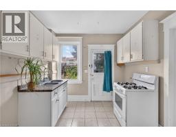 103 ROSEMONT Avenue - 22