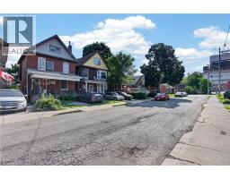 103 ROSEMONT Avenue - 3