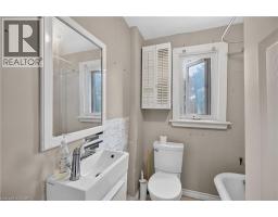 103 ROSEMONT Avenue - 30