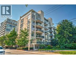 20 NIAGARA Street UnitNo. PH1 - 2