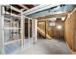 11 WRIGHT Avenue - 17