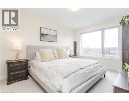 33 RED MAPLE Lane - 24