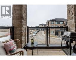 33 RED MAPLE Lane - 34