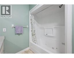 4 SPRUCE Avenue - 16