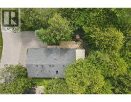 4 SPRUCE Avenue - 24
