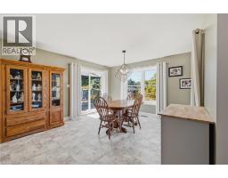 14 REGENCY Drive - 15