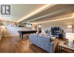 14 REGENCY Drive - 28