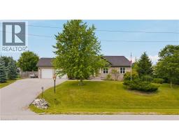 14 REGENCY Drive - 31