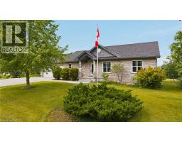 14 REGENCY Drive - 32