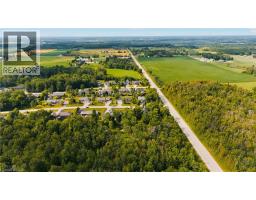 14 REGENCY Drive - 39