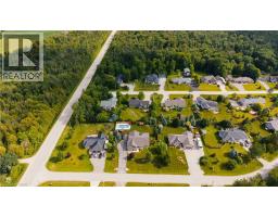 14 REGENCY Drive - 43