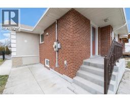 197 TROY Street - 3