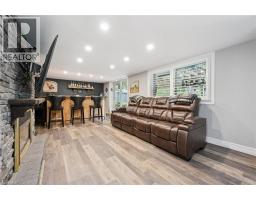 98 STONYBROOK Drive - 23