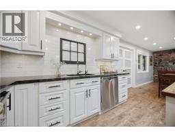 915 GOVERNOR S Road - 16