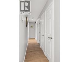 536 PIONEER Drive - 19