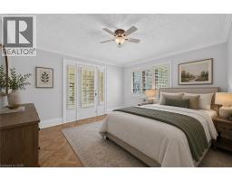 4 FORSYTH Avenue N - 18