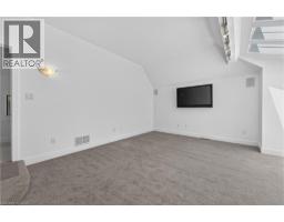 4 FORSYTH Avenue N - 27