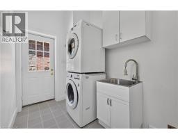 4 FORSYTH Avenue N - 29