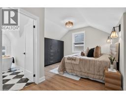 118 CATHCART Street - 41