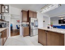 356 ROBERT FERRIE Drive - 13