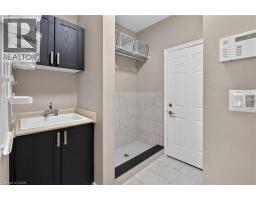 516 NETHERWOOD Crescent - 18