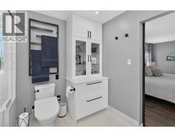 516 NETHERWOOD Crescent - 40