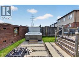 516 NETHERWOOD Crescent - 43