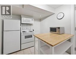 81 CARRICK Avenue - 20