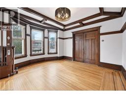 81 CARRICK Avenue - 9