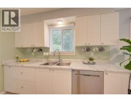 250 DINISON Crescent - 17