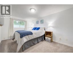 250 DINISON Crescent - 22