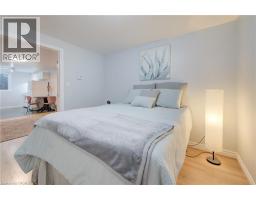 250 DINISON Crescent - 35
