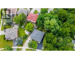 250 DINISON Crescent - 48