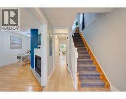 250 DINISON Crescent - 5