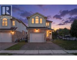 71 PEACH BLOSSOM Crescent - 1