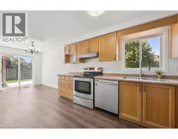 71 PEACH BLOSSOM Crescent - 15
