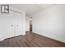 71 PEACH BLOSSOM Crescent - 28