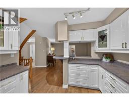 151 MCNIVEN Road UnitNo. 11 - 15