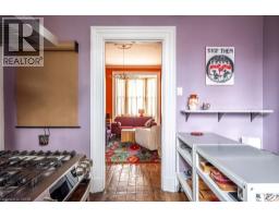 58 WELLINGTON Street S - 26