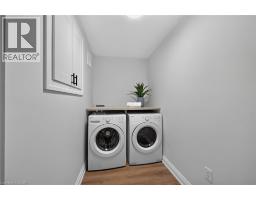 27 CHURCH Street E - 22