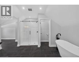 27 CHURCH Street E - 28