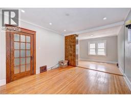 147 COURTLAND Avenue E - 10