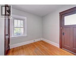 147 COURTLAND Avenue E - 26