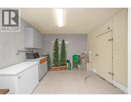 122 KING Street - 13