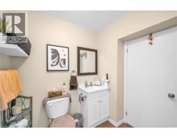 122 KING Street - 22
