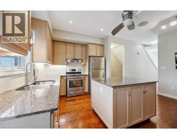 4 CHELTENHAM Mews - 6
